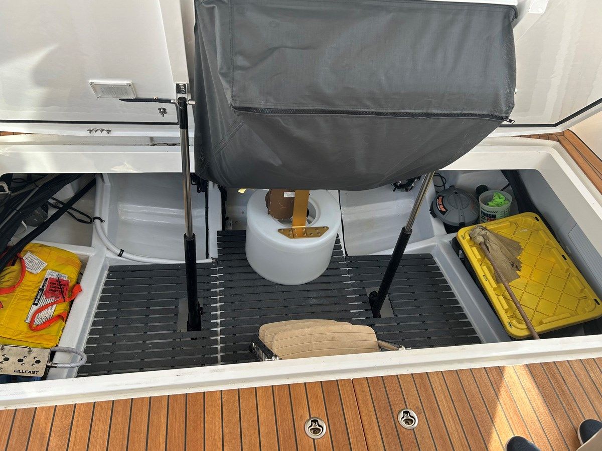 CI SEA - BOSTON BOAT WORKS yacht sale