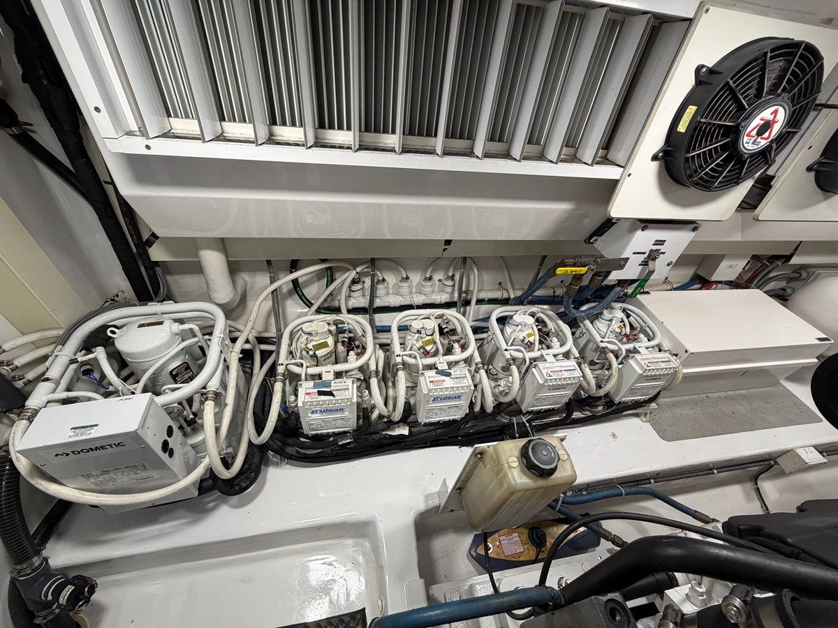 Купить Defiance 2007