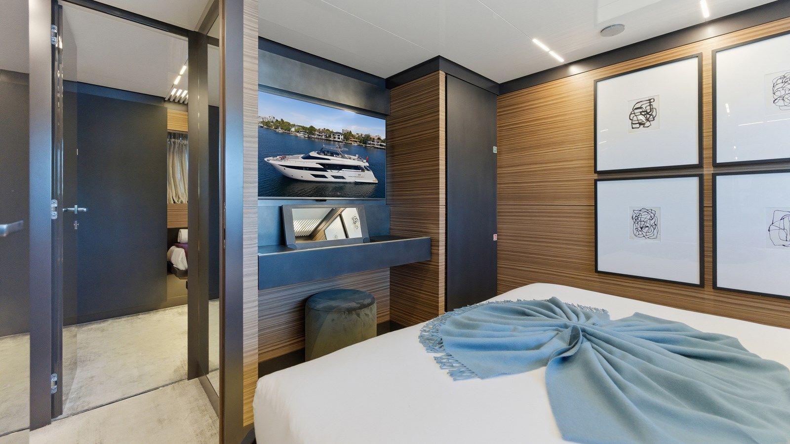 Buy a Date Night at Shestakov Yacht Sales