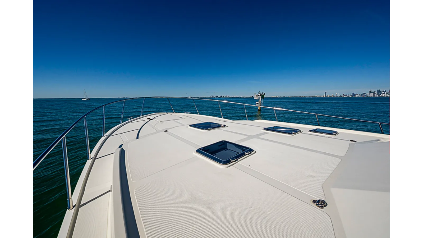 Продажа яхты UNCORKED - MIKELSON