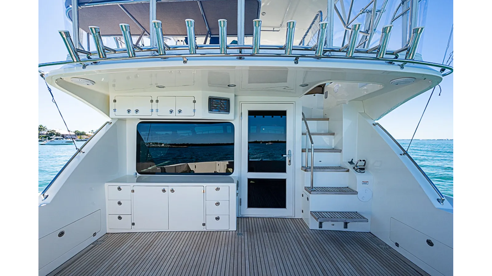 Лучшая цена на UNCORKED 2013