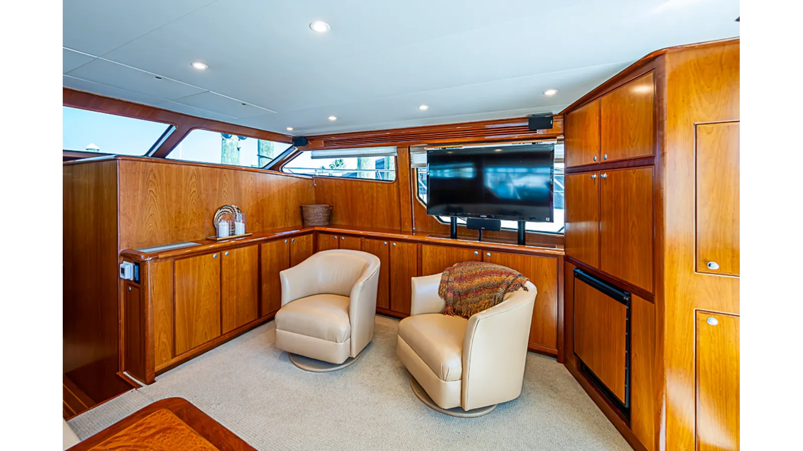 Продажа яхты UNCORKED