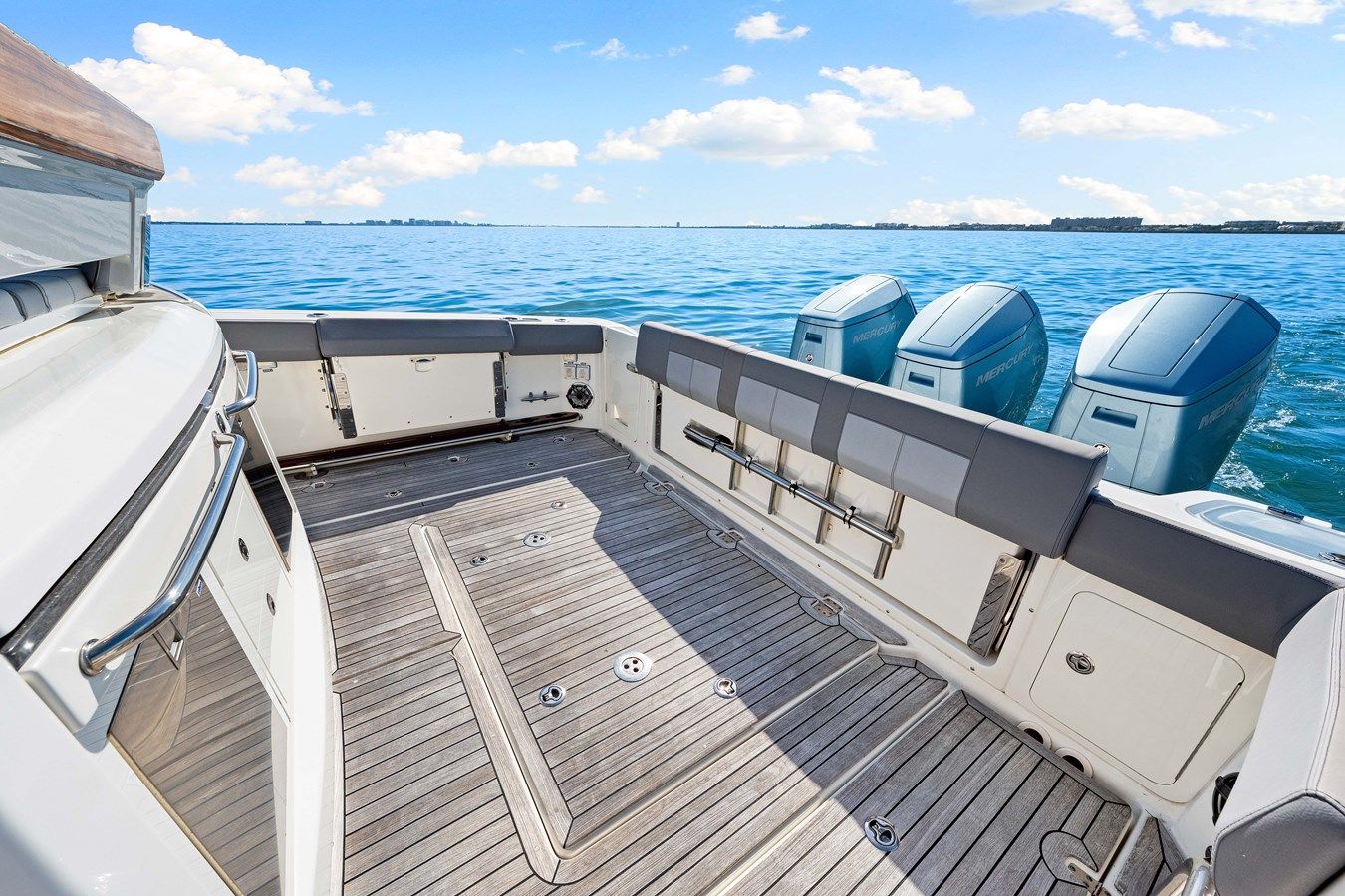 Buy a yacht na - Boston Whaler