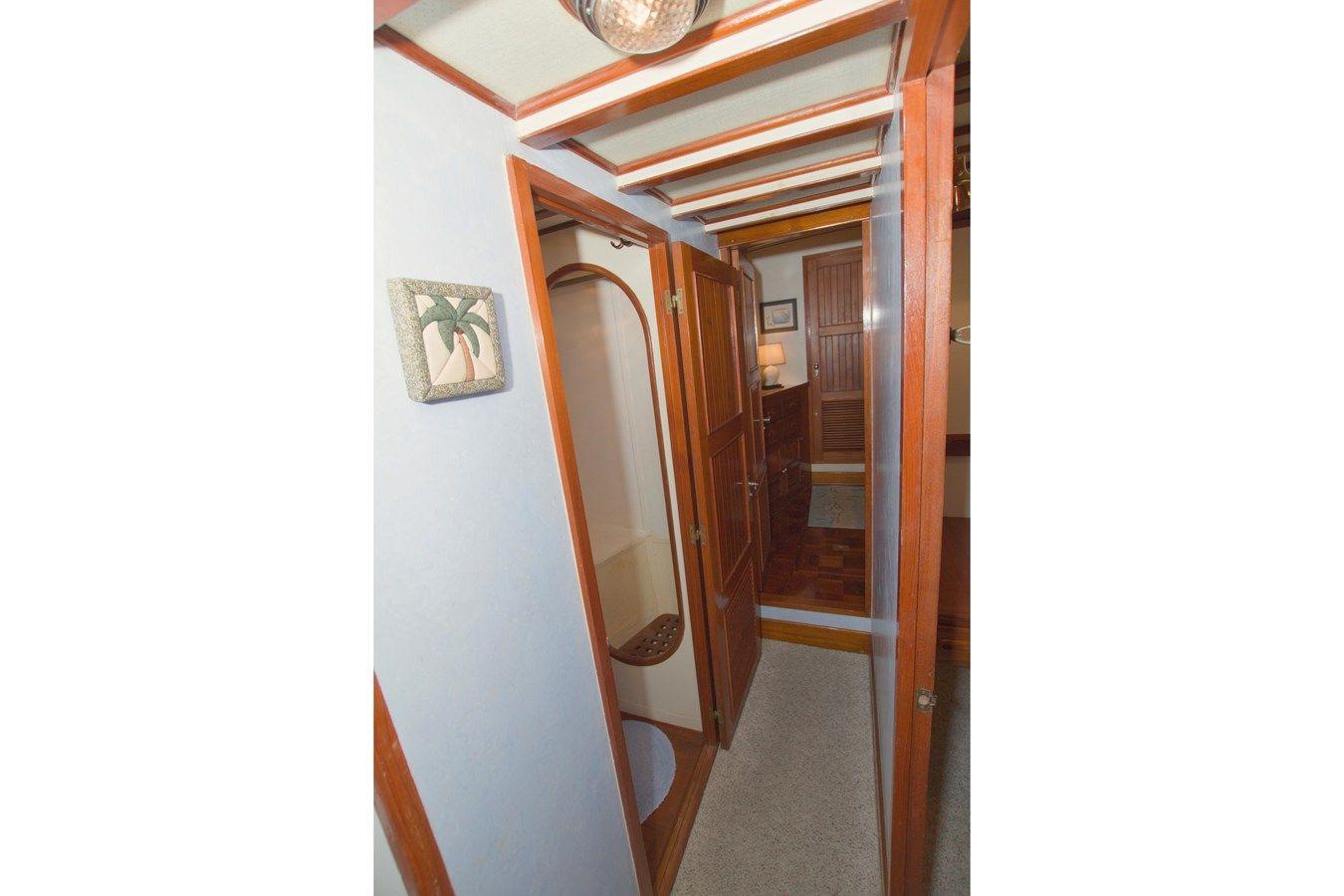 Legacy - Kadey-Krogen