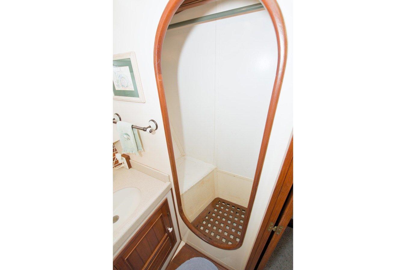 Legacy - Kadey-Krogen price