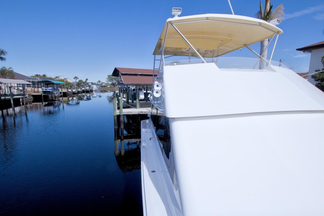 Стоимость яхты Beach House III - VIKING