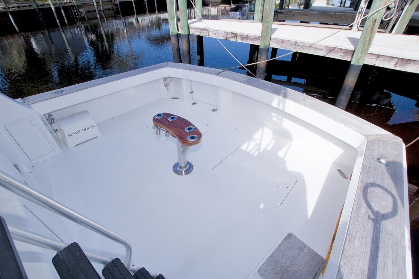 Стоимость яхты Beach House III - VIKING