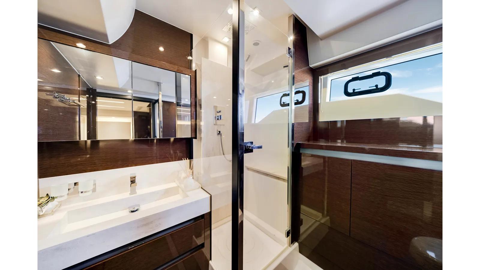 best yacht sales deals TO LIFE 630