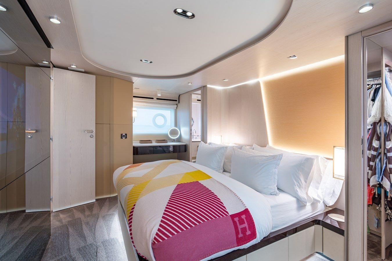 Buy a yacht Euphoria