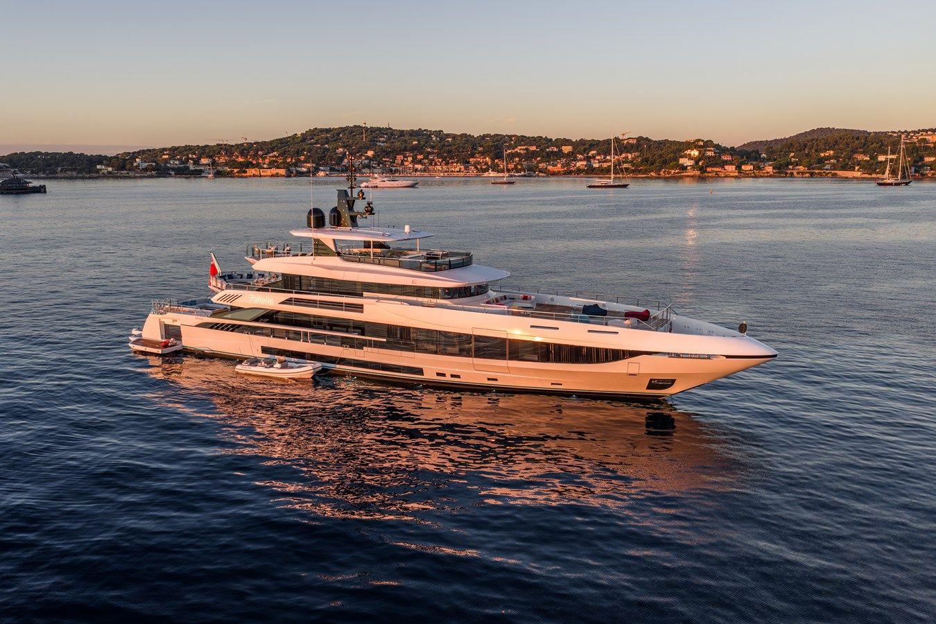 best yacht sales deals FELICITÀ - Mangusta