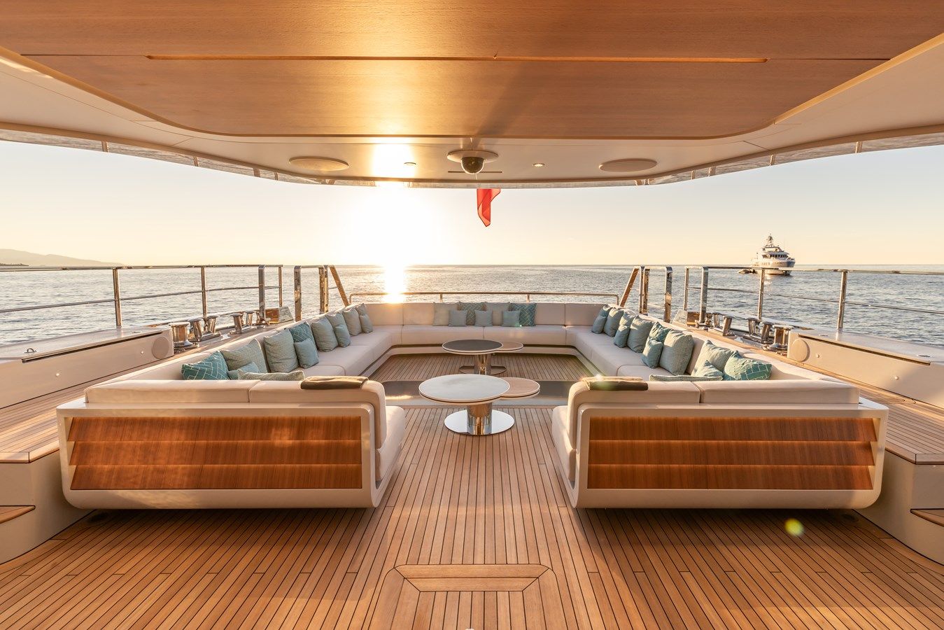 best yacht sales deals FELICITÀ - Mangusta