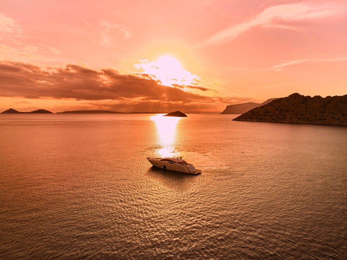 best yacht sales deals FOR EVER 80