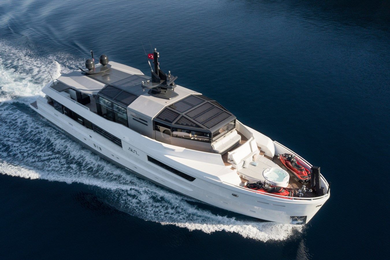 Buy a SUN 116 at Shestakov Yacht Sales