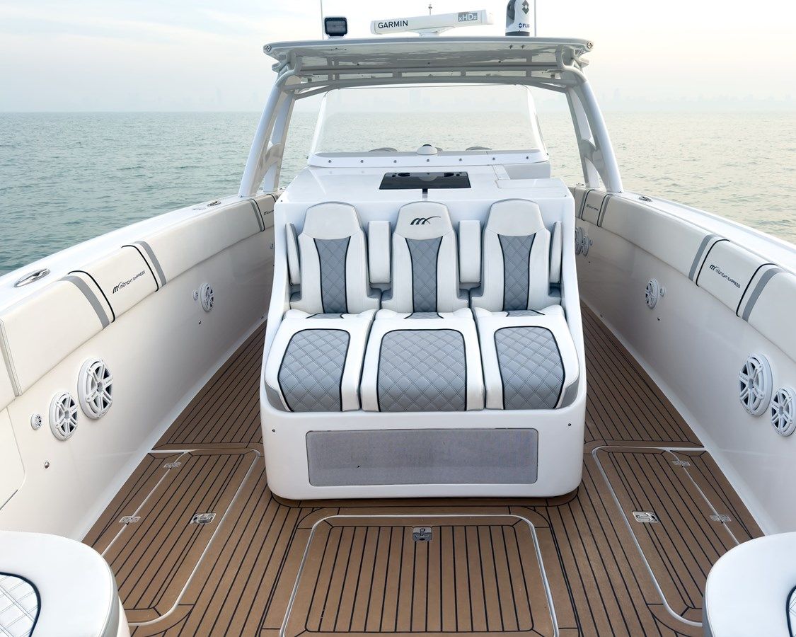 Лучшая цена на MIDNIGHT EXPRESS OPNE 43' 42