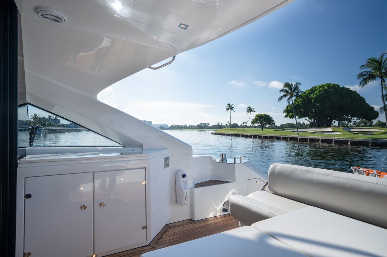 Buy a yacht JUICE S55
