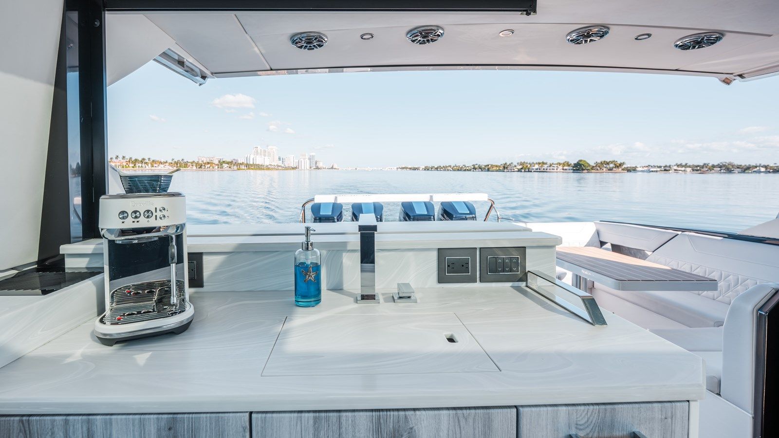 best yacht sales deals C'est Vrai 500 SSC