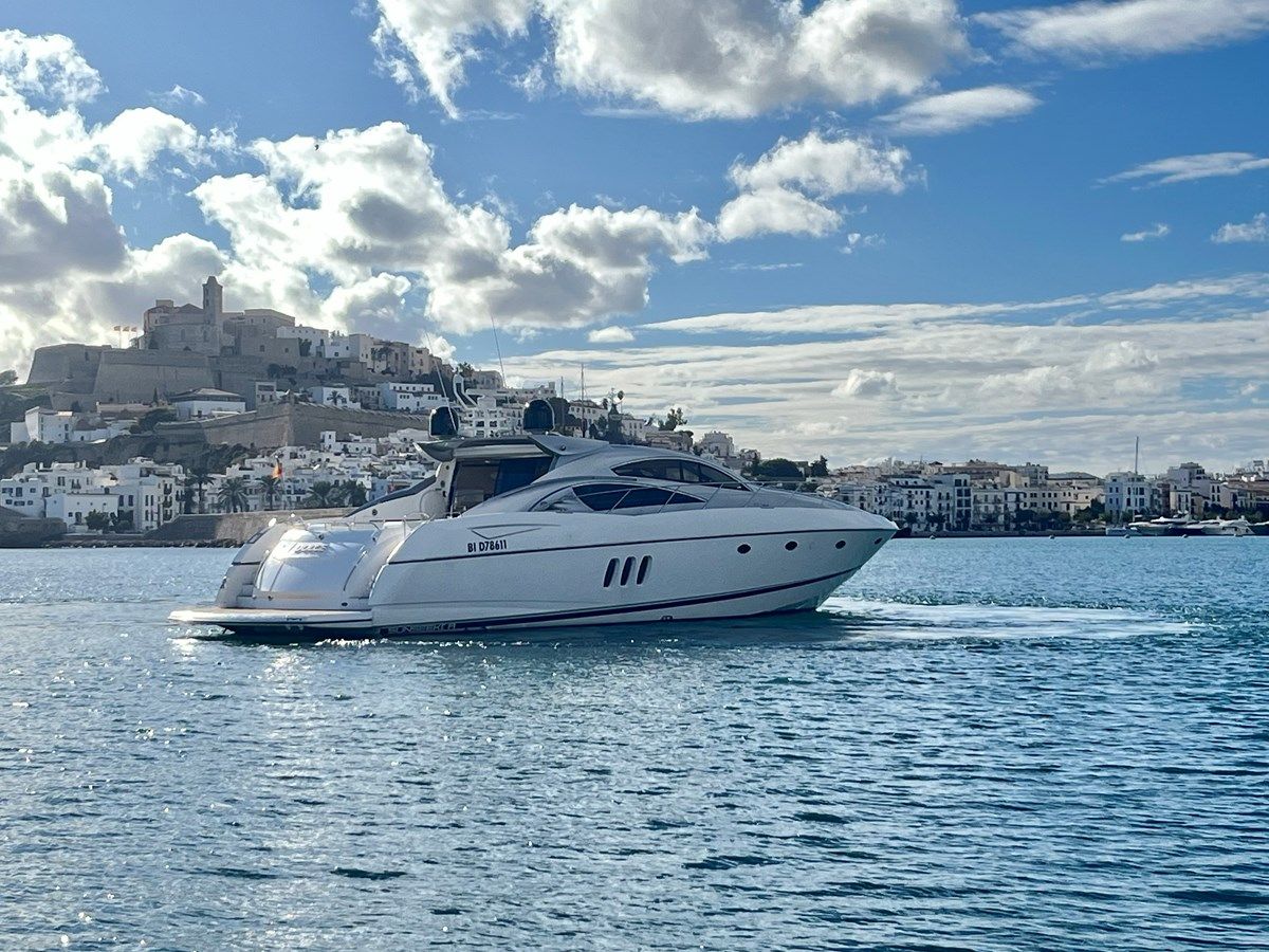Buy a Sunseeker Predator 72 72 at Shestakov Yacht Sales