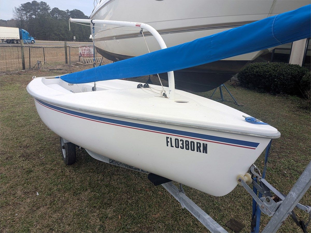 14' Catalina 2018 Daysailer - Catalina Yachts price