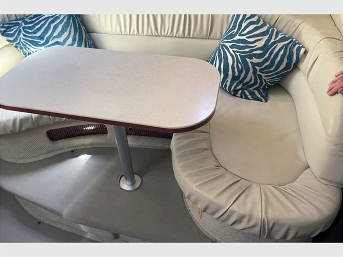 34' Sea Ray 2002 340 Sundancer 34 yacht sale