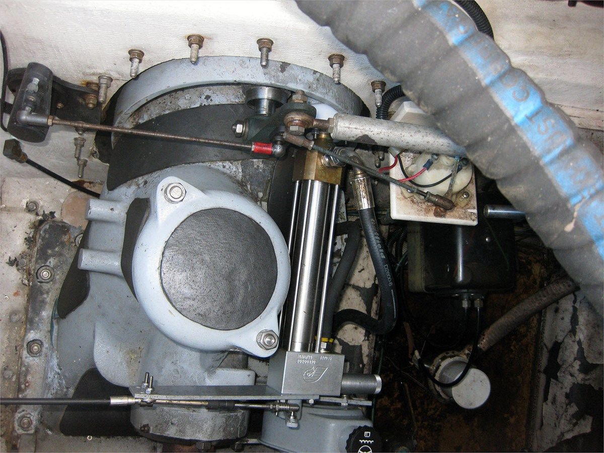 best yacht sales deals 38' Little Harbor 1999 Whisper Jet 38