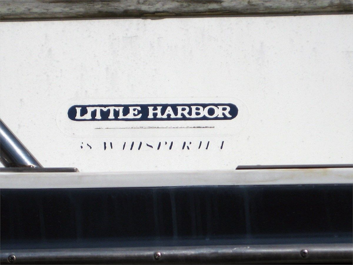 Buy a yacht 38' Little Harbor 1999 Whisper Jet