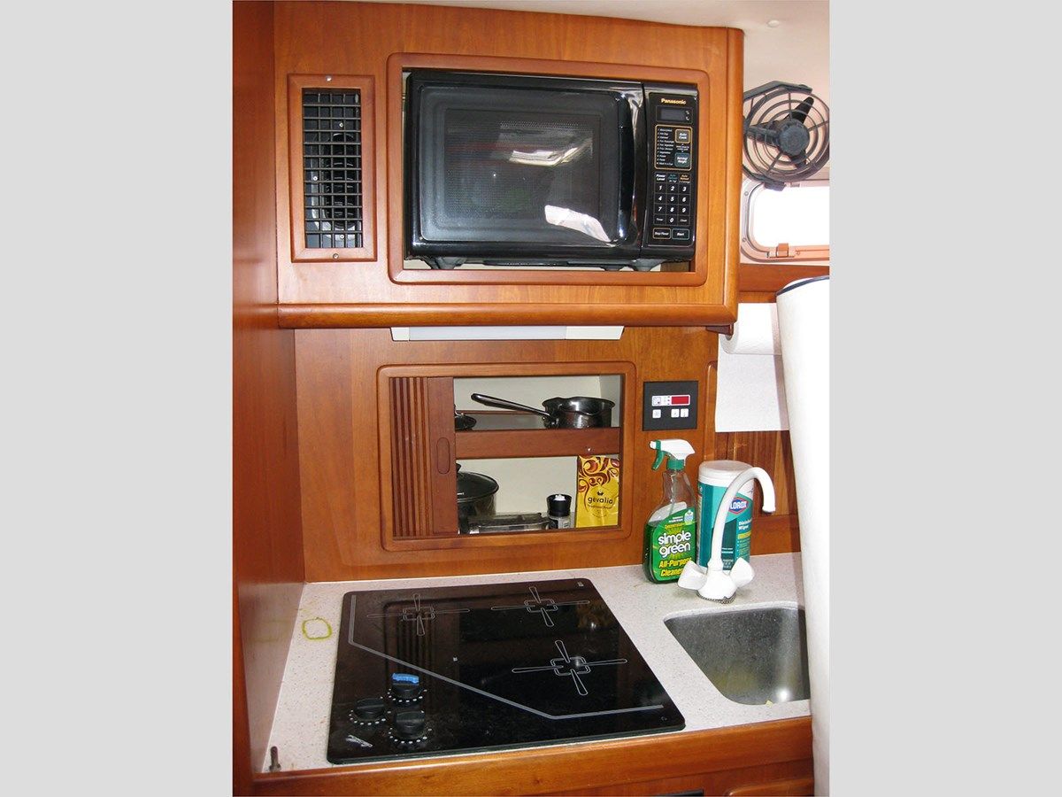 best yacht sales deals 38' Little Harbor 1999 Whisper Jet 38