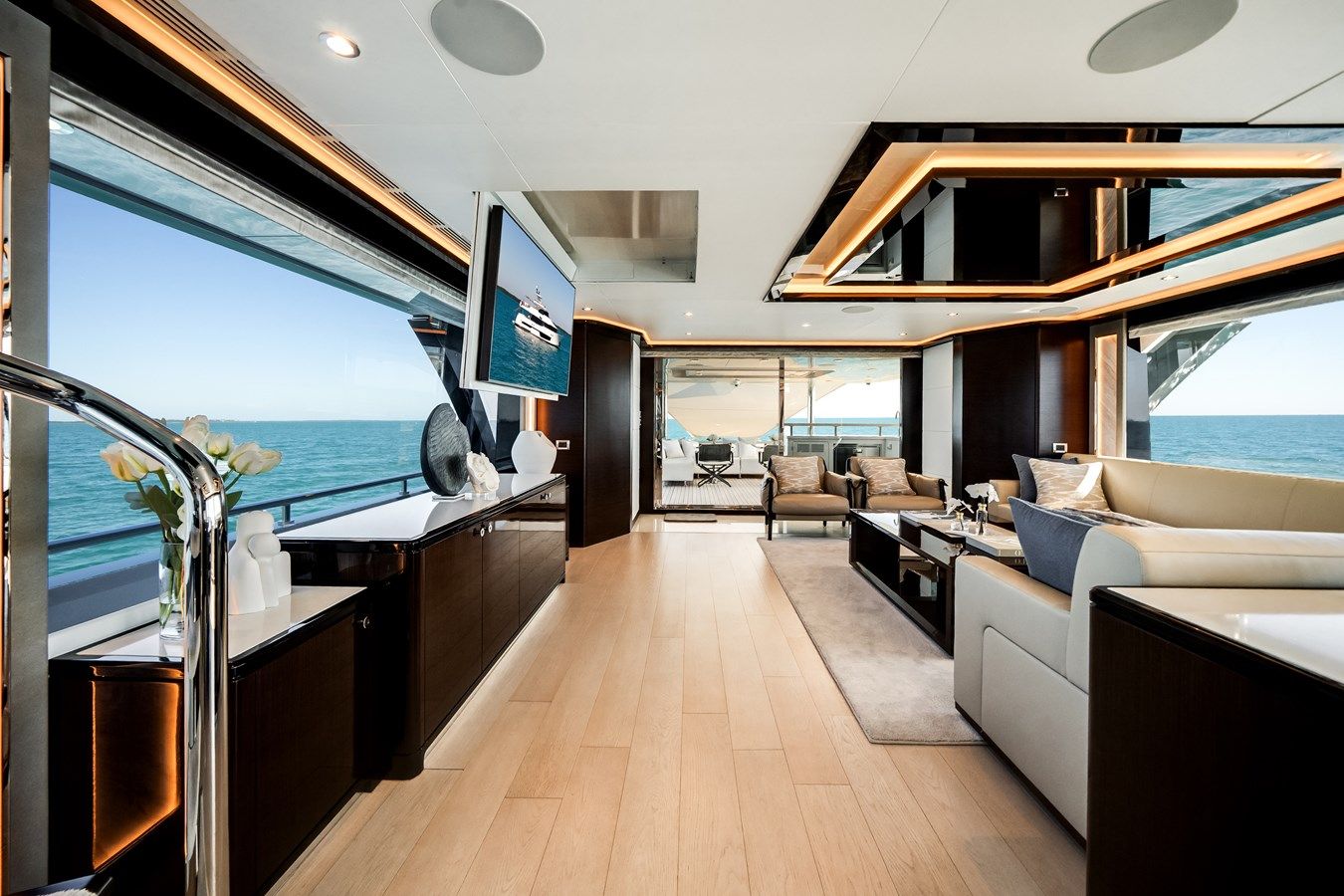 Dreams 118 yacht sale