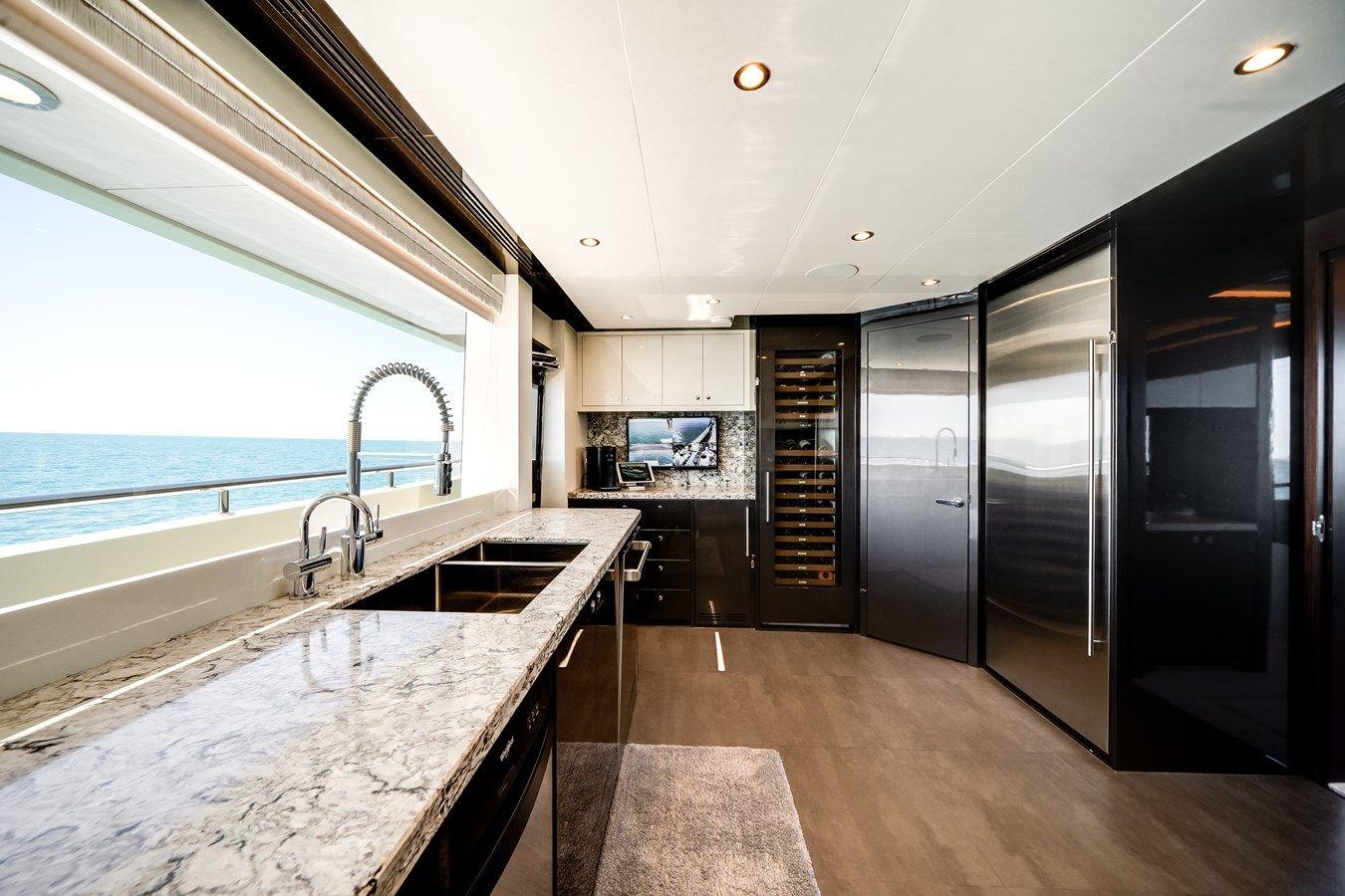 best yacht sales deals Dreams - Ocean Alexander