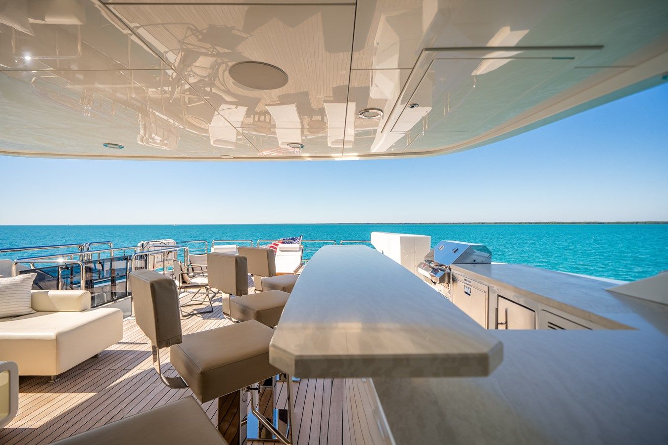 best yacht sales deals Dreams 118