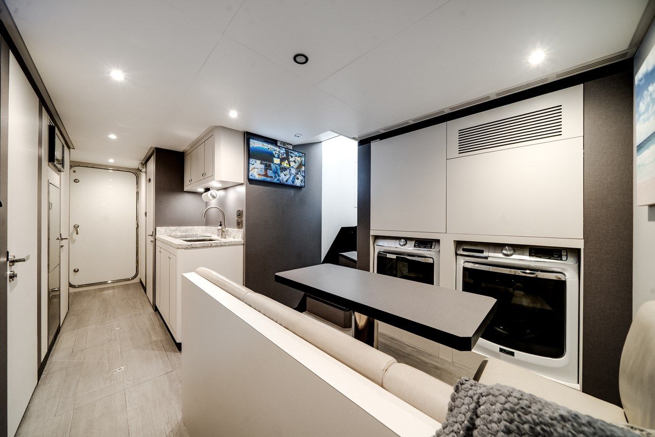 the best price on Dreams - Ocean Alexander