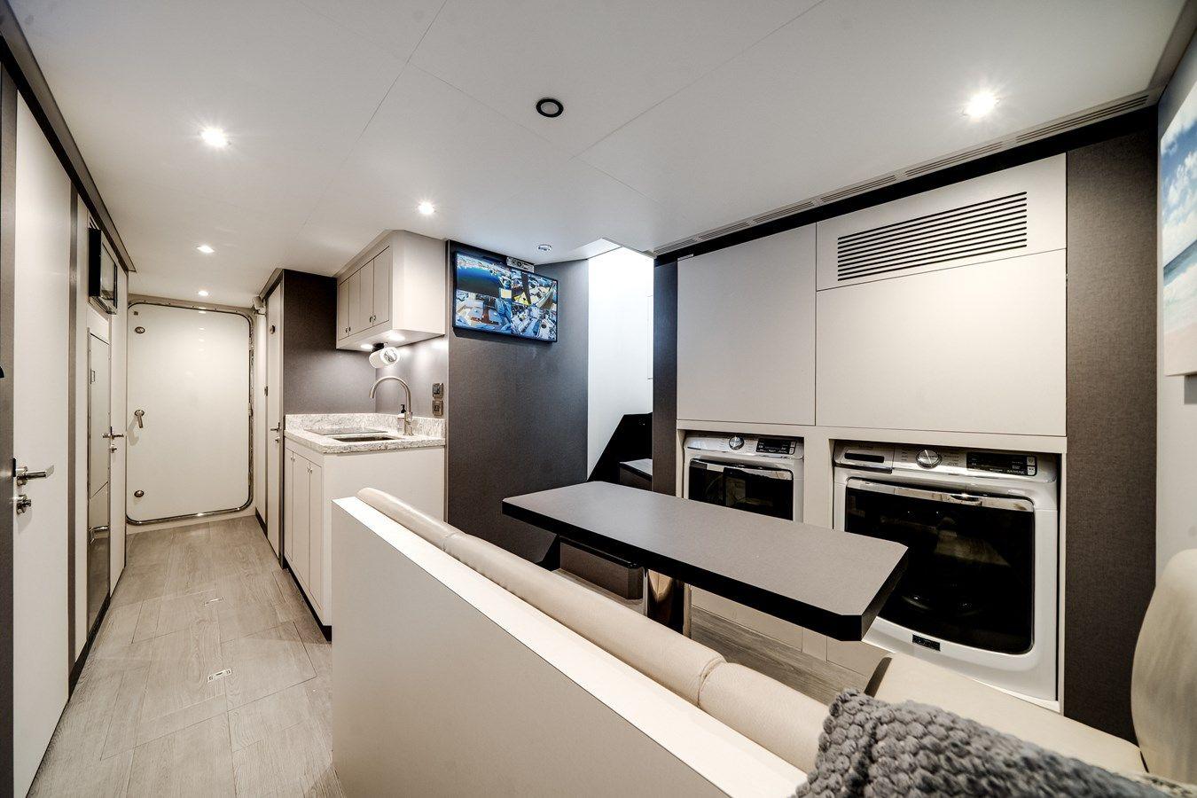 the best price on Dreams 37L