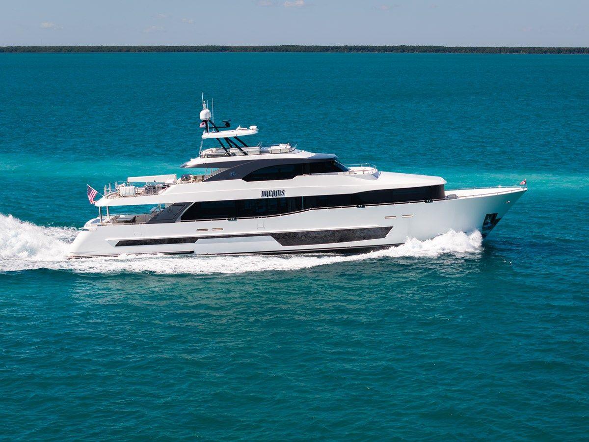 best yacht sales deals Dreams - Ocean Alexander