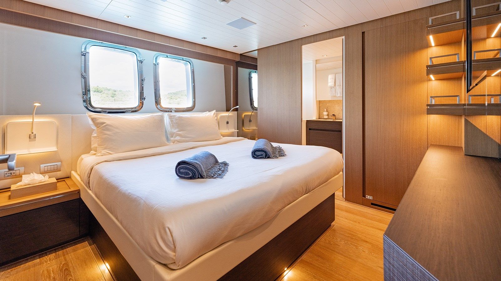 Buy a Journey 102 at Shestakov Yacht Sales