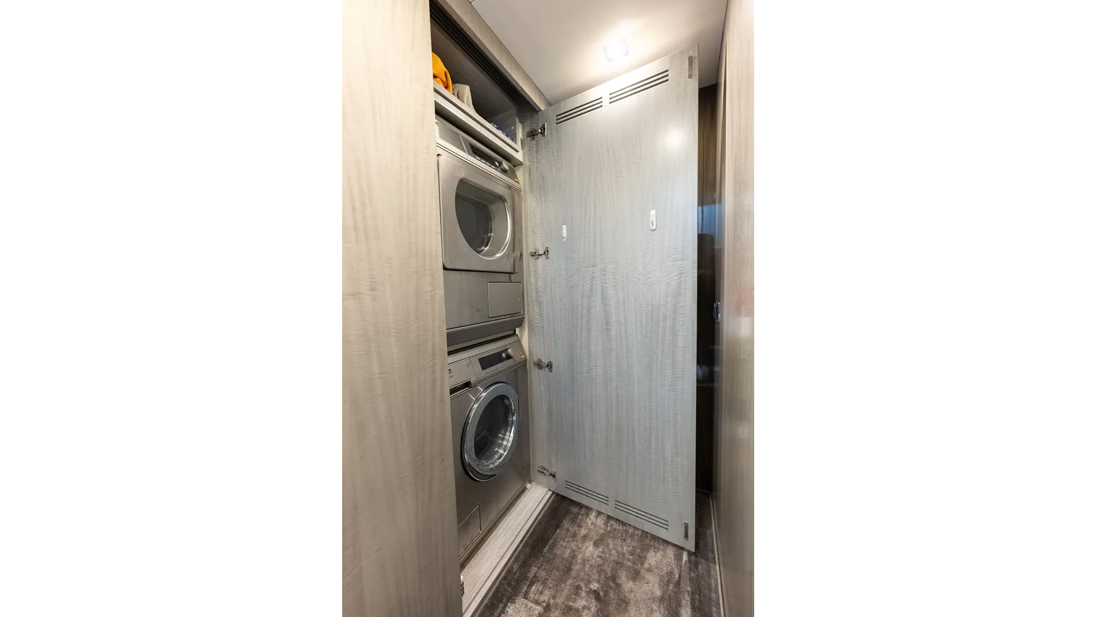 Satisfaction 84 yacht sale