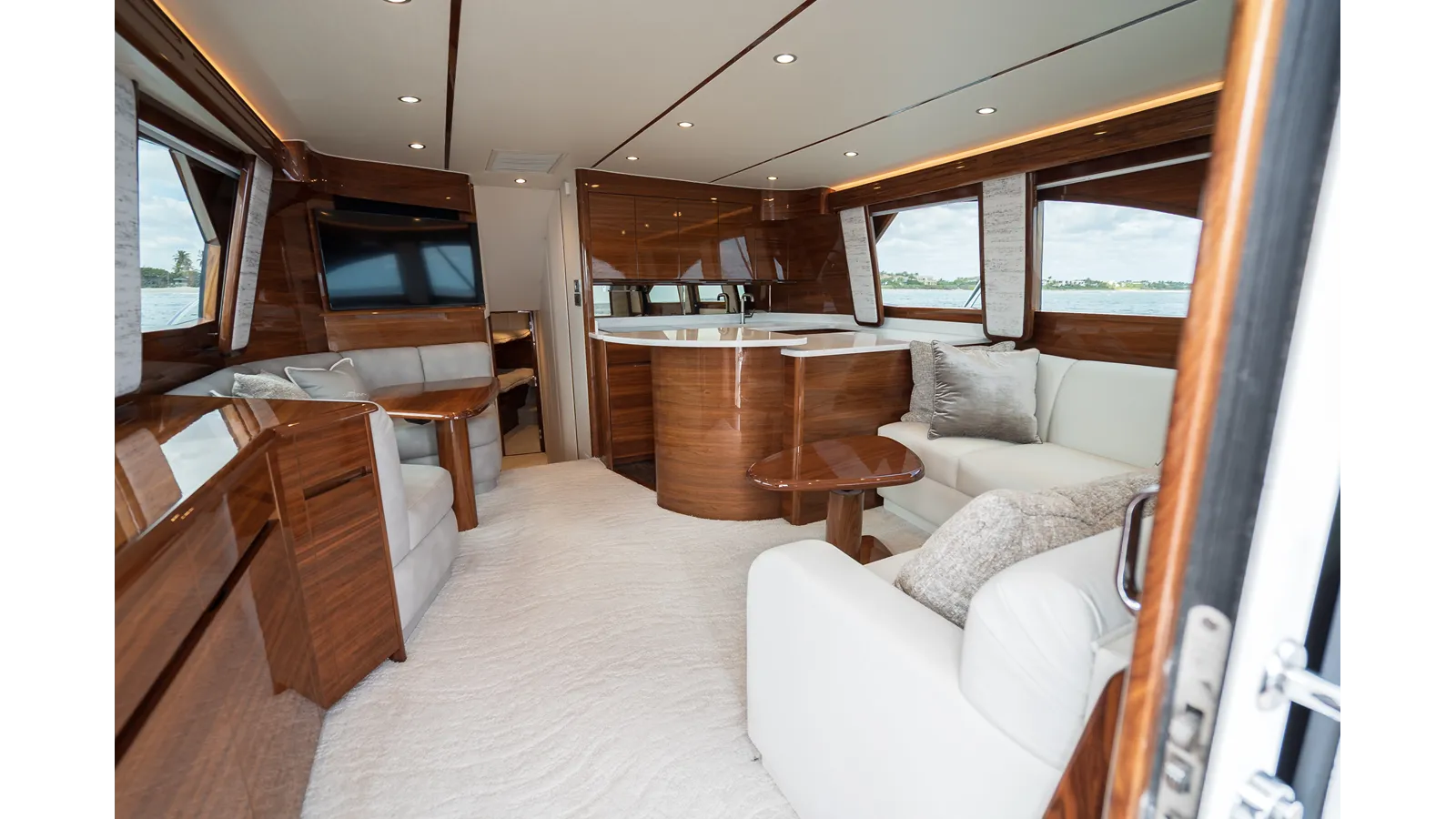 Лучшие предложения покупки яхты DONE DIGGIN 48 Convertible