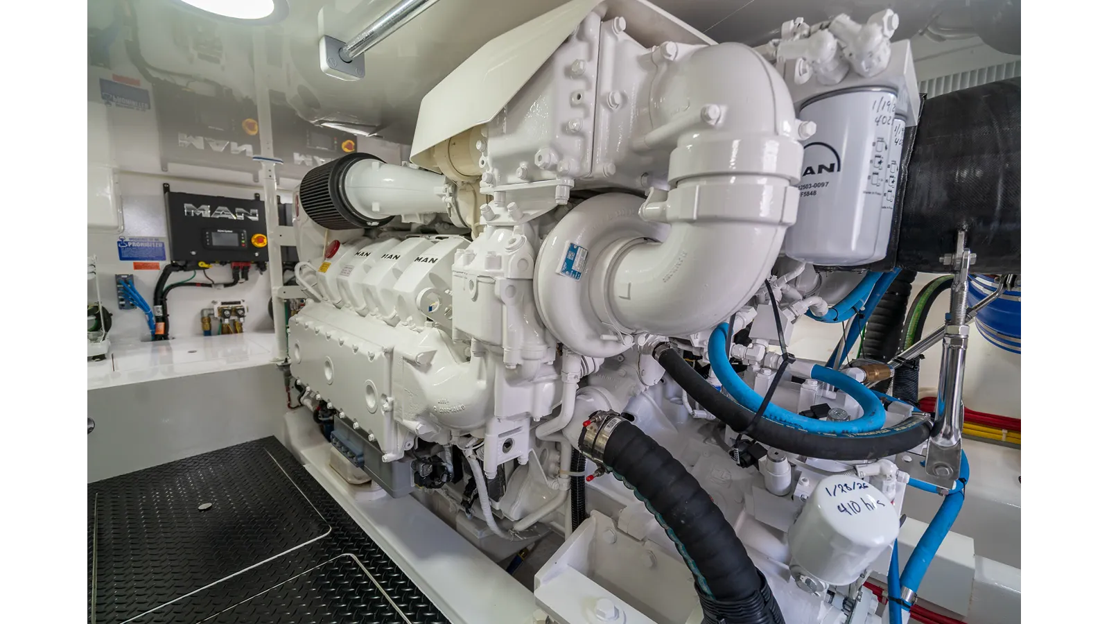 Стоимость яхты DONE DIGGIN - VIKING