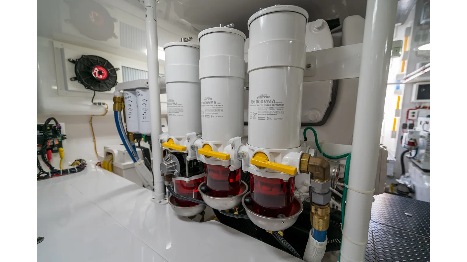 Продажа яхты DONE DIGGIN