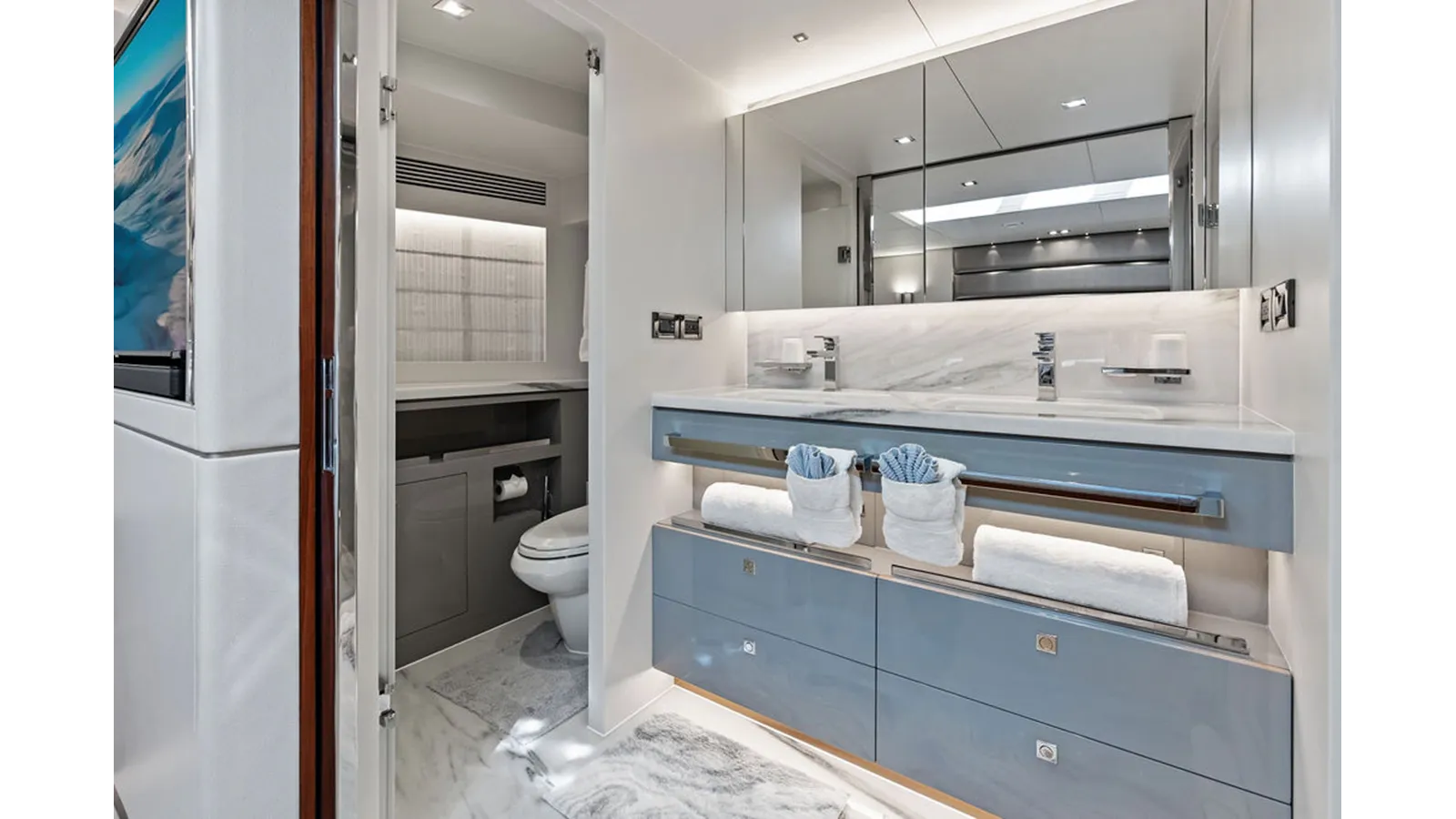 GENESIS 2020 yacht sale