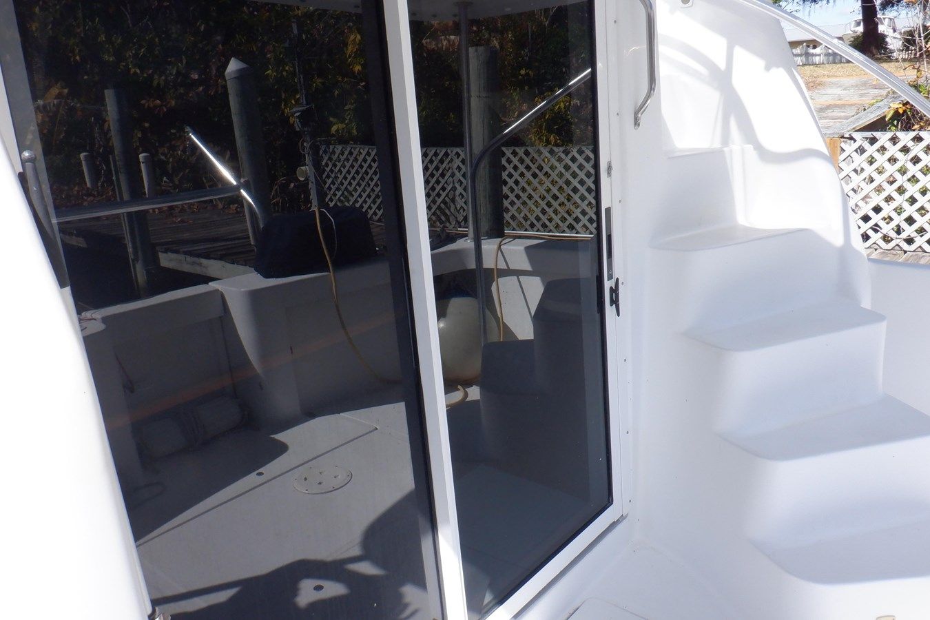 the best price on Seaglass - MAINSHIP