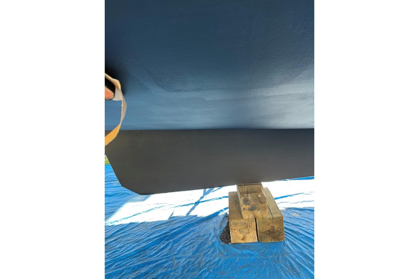 the best price on Seaglass 350 Trawler