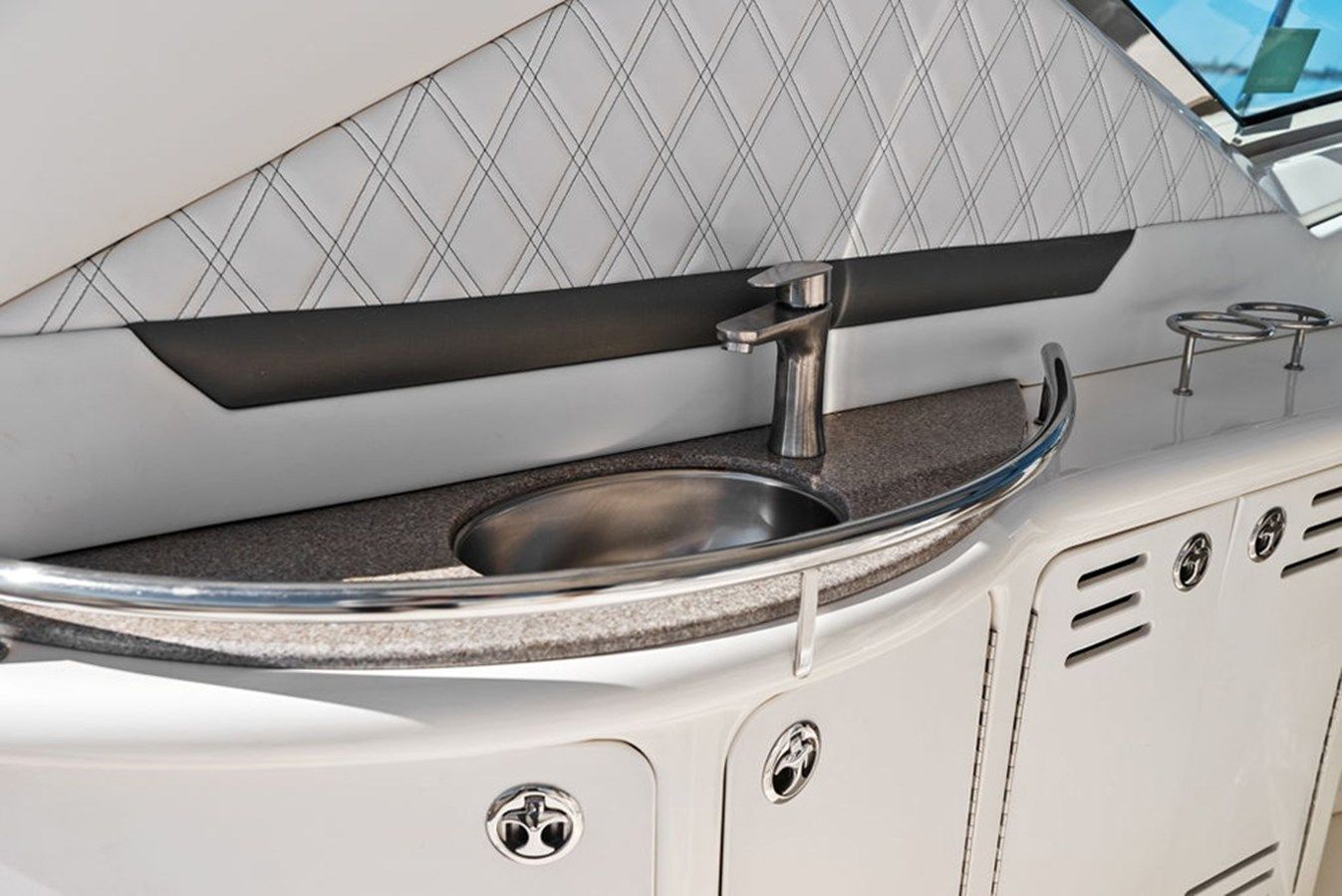 Лучшие предложения покупки яхты VOODOO KREWE - SEA RAY