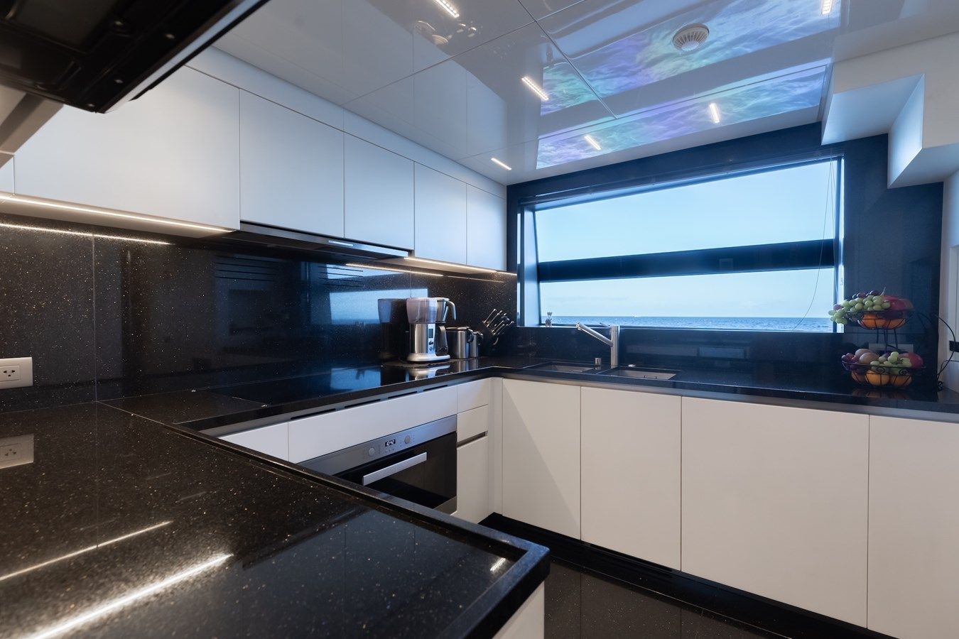 Стоимость яхты AMBAR - Sanlorenzo