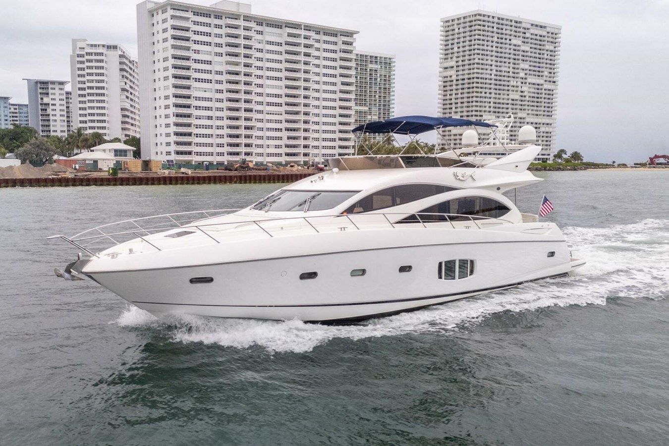 Buy a 2008 SUNSEEKER MANHATTAN 70 70 at Shestakov Yacht Sales