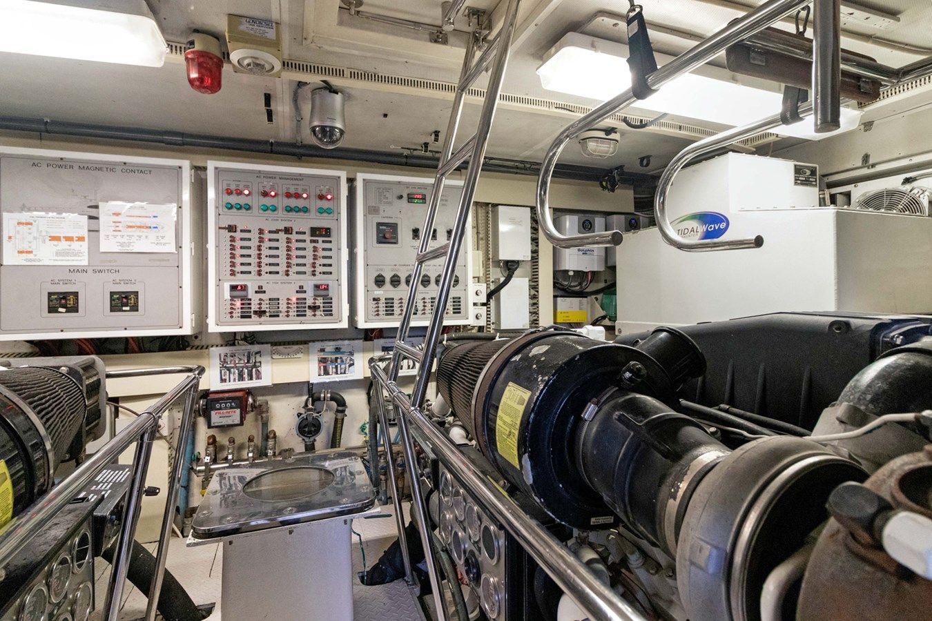 best yacht sales deals OSSUM DREAM 2005