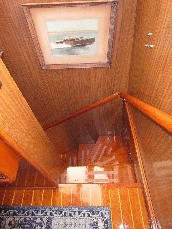 Buy a yacht MY ALIBI