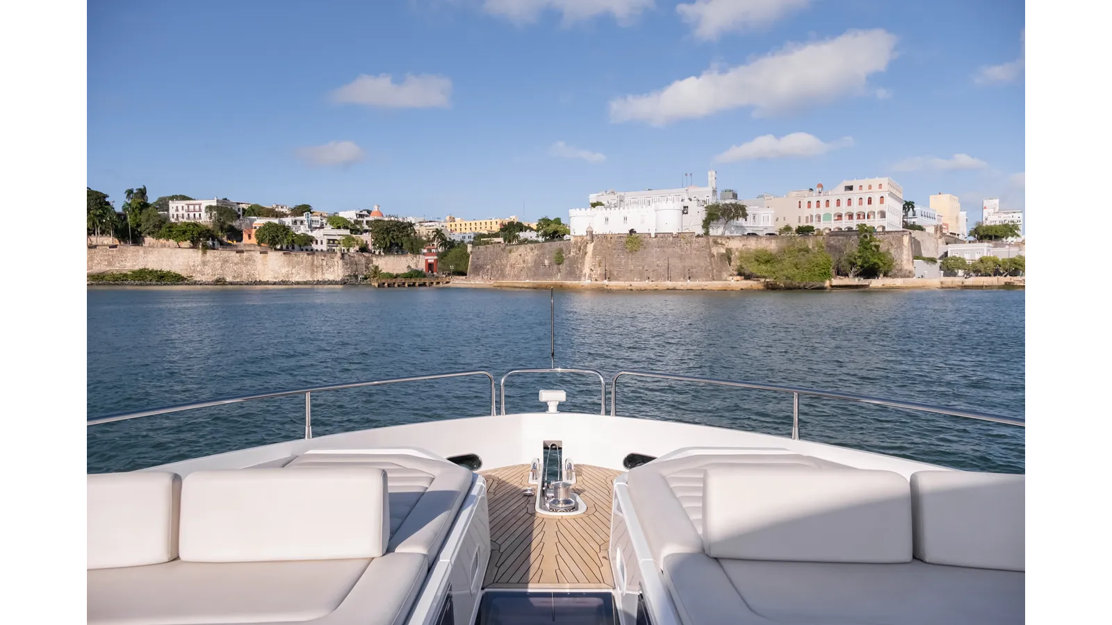 Buy a Chinonino - Sunseeker at Shestakov Yacht Sales