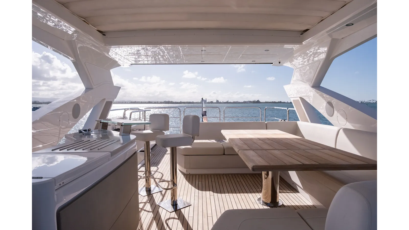 best yacht sales deals Chinonino - Sunseeker
