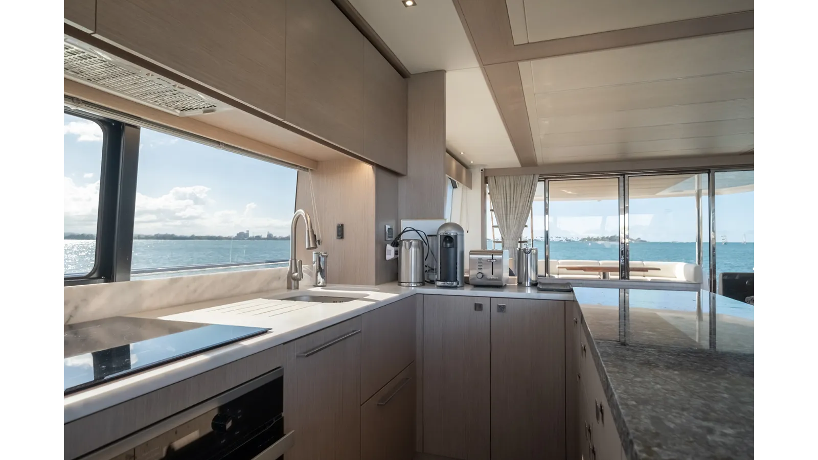 the best price on Chinonino 76