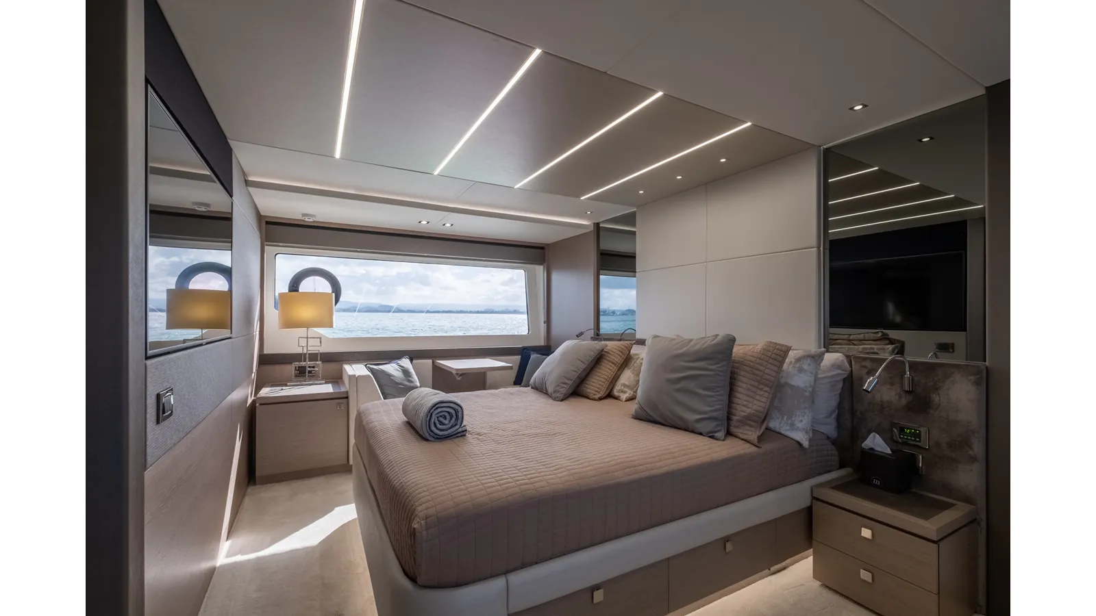 Chinonino yacht sale