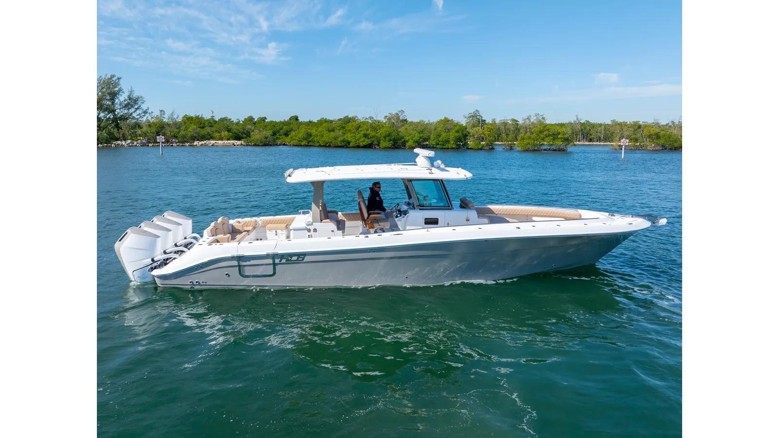 42 Lujo - HCB yacht sale
